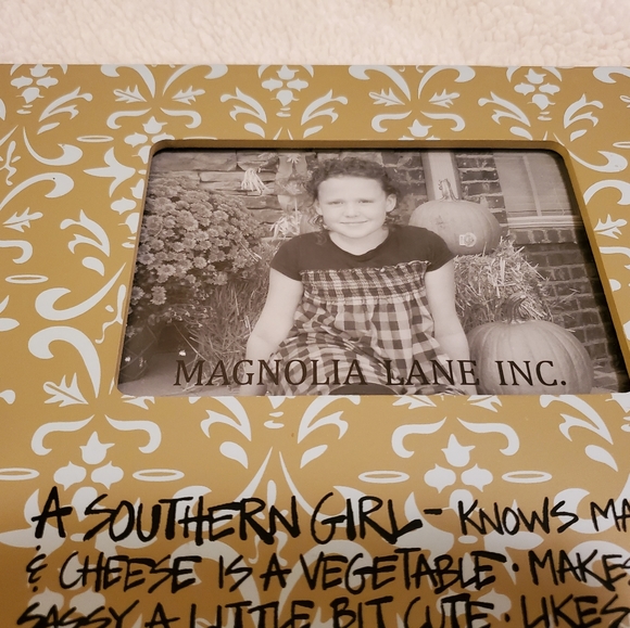 Southern girl 4x6 picture frame.  Very cute. - Picture 3 of 4